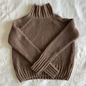 Women’s sweater